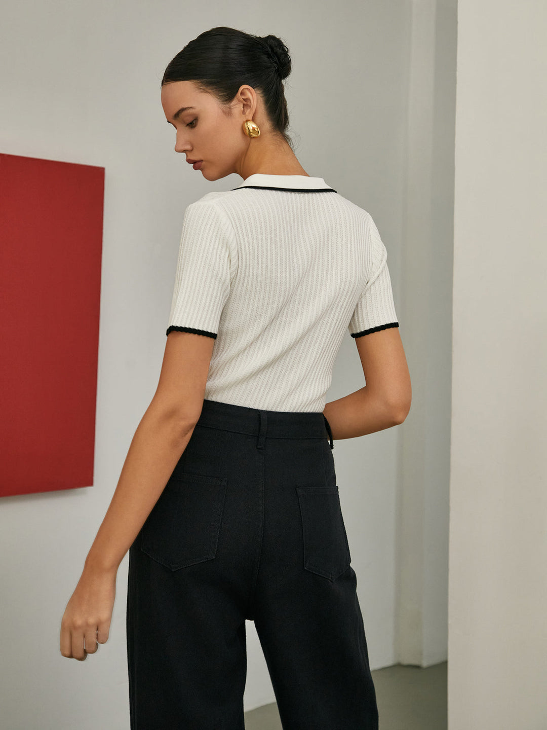 Contrast Trim Short Sleeve Knit Top